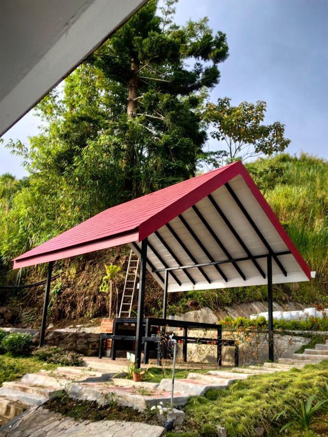 Kundasang Mount Garden ภายนอก รูปภาพ